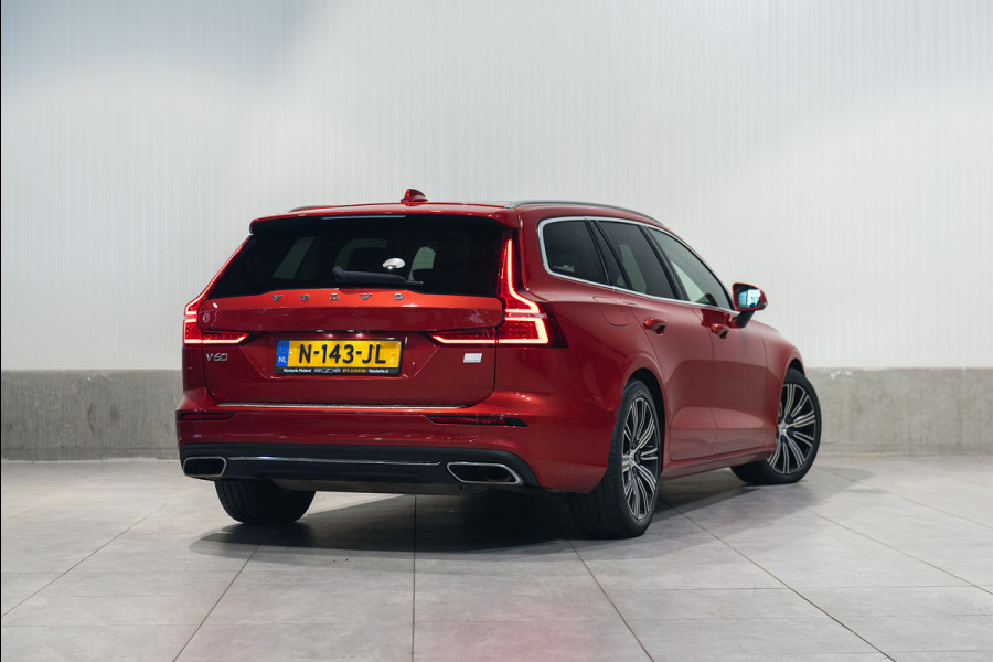 Volvo V60 T8 Aut. Plug-In Hybrid Inscription Leder Panoramadak Trekhaak 390pk