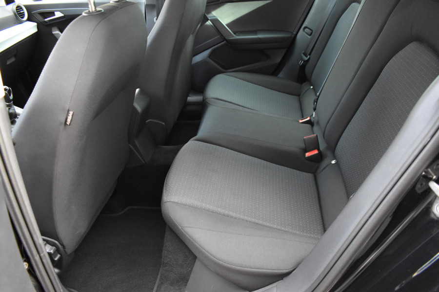 Seat Ibiza 1.0 EcoTSI Style Business Connect Parkeersensoren / Apple- android Carplay / Seat Ibiza 1.0 EcoTSI Style Business Connect Parkeersensoren / Apple- android Carplay /