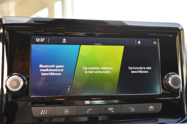 Seat Ibiza 1.0 EcoTSI Style Business Connect Parkeersensoren / Apple- android Carplay / Seat Ibiza 1.0 EcoTSI Style Business Connect Parkeersensoren / Apple- android Carplay /