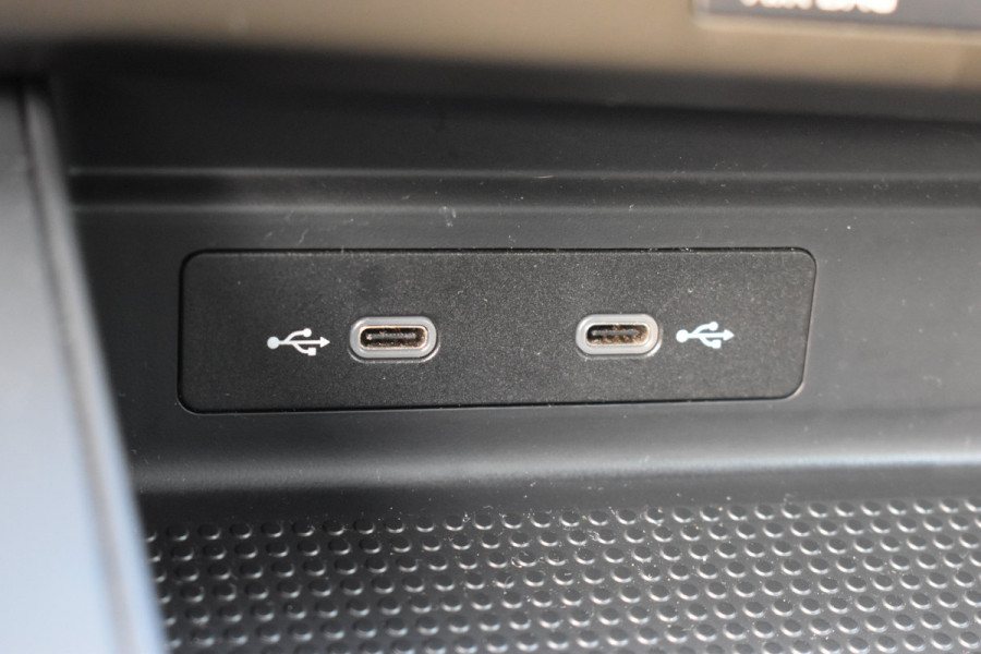 Seat Ibiza 1.0 EcoTSI Style Business Connect Parkeersensoren / Apple- android Carplay / Seat Ibiza 1.0 EcoTSI Style Business Connect Parkeersensoren / Apple- android Carplay /