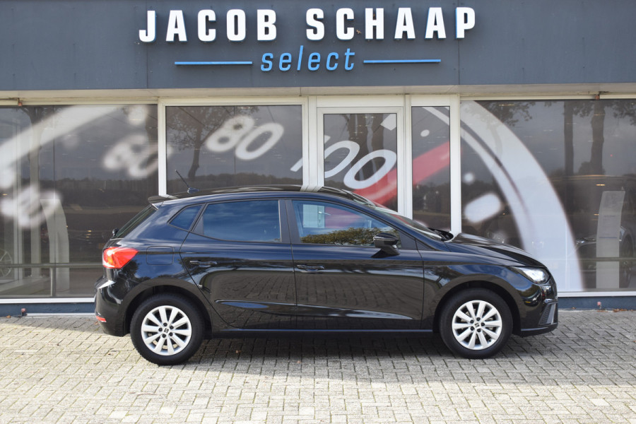 Seat Ibiza 1.0 EcoTSI Style Business Connect Parkeersensoren / Apple- android Carplay / Seat Ibiza 1.0 EcoTSI Style Business Connect Parkeersensoren / Apple- android Carplay /