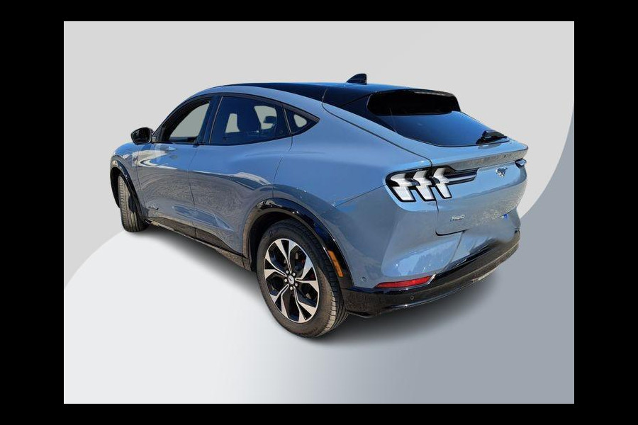 Ford Mustang Mach-E Extended Premium AWD 98 kWh 370pk | Panoramadak | Technology Pack + | 1.500kg Trekgewicht