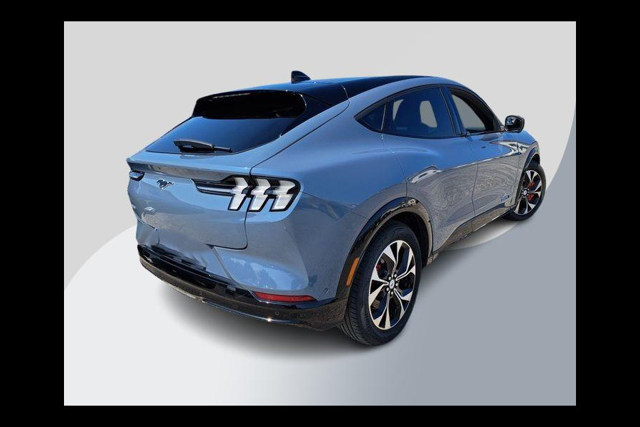 Ford Mustang Mach-E Extended Premium AWD 98 kWh 370pk | Panoramadak | Technology Pack + | 1.500kg Trekgewicht