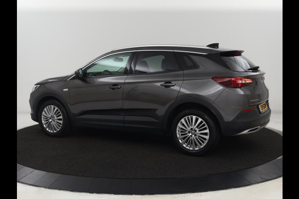 Opel Grandland X 1.2 Turbo Executive | Automaat | Carplay | Full LED | Comfortstoelen | Camera | Navigatie | Climate control | Keyless | Parkeerhulp | Cruise control