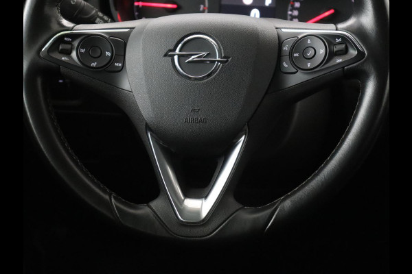 Opel Grandland X 1.2 Turbo Executive | Automaat | Carplay | Full LED | Comfortstoelen | Camera | Navigatie | Climate control | Keyless | Parkeerhulp | Cruise control Opel Grandland X 1.2 Turbo Executive | Automaat | Carplay | Full LED | Comfortstoelen | Camera | Navigatie | Climate control | Keyless | Parkeerhulp | Cruise control