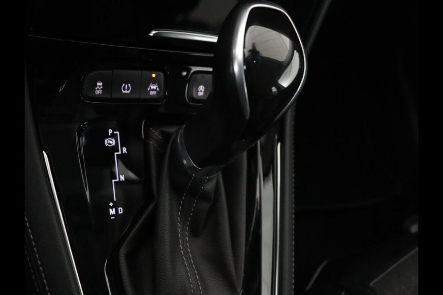 Opel Grandland X 1.2 Turbo Executive | Automaat | Carplay | Full LED | Comfortstoelen | Camera | Navigatie | Climate control | Keyless | Parkeerhulp | Cruise control Opel Grandland X 1.2 Turbo Executive | Automaat | Carplay | Full LED | Comfortstoelen | Camera | Navigatie | Climate control | Keyless | Parkeerhulp | Cruise control