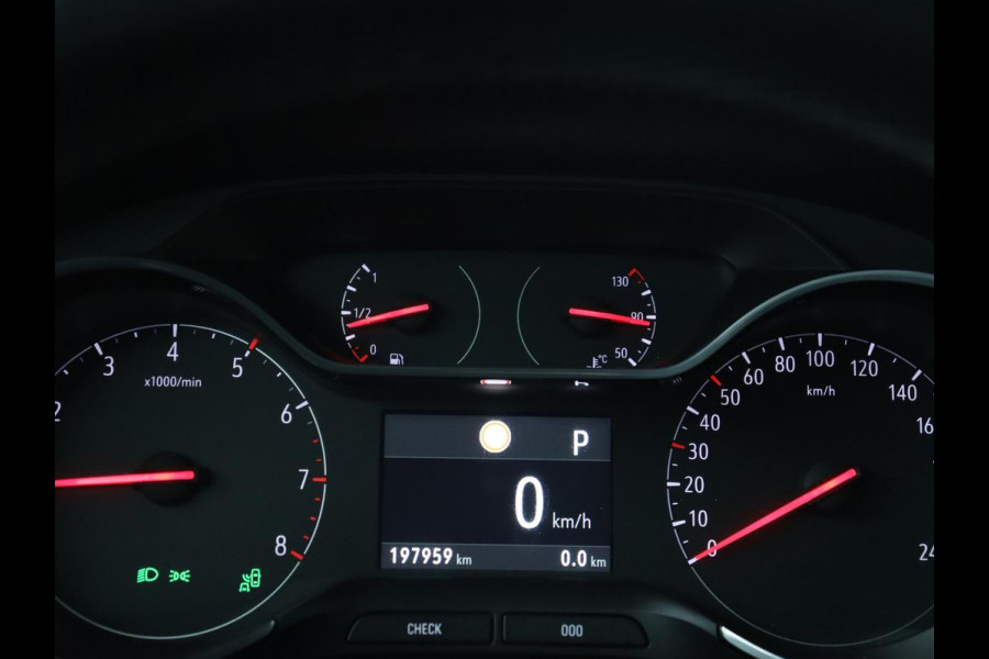 Opel Grandland X 1.2 Turbo Executive | Automaat | Carplay | Full LED | Comfortstoelen | Camera | Navigatie | Climate control | Keyless | Parkeerhulp | Cruise control Opel Grandland X 1.2 Turbo Executive | Automaat | Carplay | Full LED | Comfortstoelen | Camera | Navigatie | Climate control | Keyless | Parkeerhulp | Cruise control