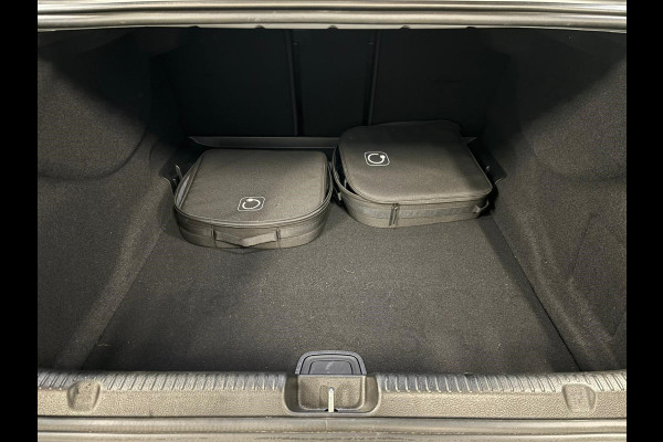 Mercedes-Benz EQE 300 Business Solution Luxury 89 kWh | Burmester sound | Panoramisch schuif/kanteldak | Passagier OLED-display van 12.3 inch! | Wordt verwacht!