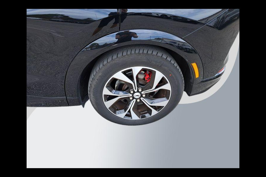 Ford Mustang Mach-E Extended Premium AWD 98 kWh 370pk | Panoramadak | Technology Pack + | 1.500kg Trekgewicht Ford Mustang Mach-E Extended Premium AWD 98 kWh 370pk | Panoramadak | Technology Pack + | 1.500kg Trekgewicht