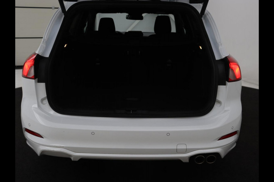 Ford Focus 1.0 EcoBoost Hybrid ST Line X | Stoel & stuurverwarming | Camera | Carplay | Digital Cockpit | Full LED | Keyless | Navigatie Ford Focus 1.0 EcoBoost Hybrid ST Line X | Stoel & stuurverwarming | Camera | Carplay | Digital Cockpit | Full LED | Keyless | Navigatie