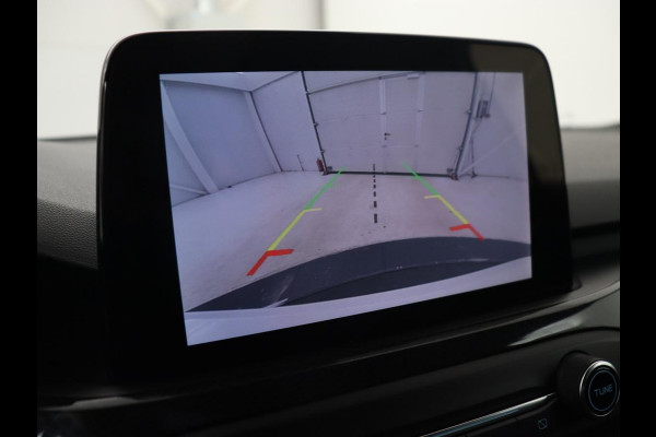 Ford Focus 1.0 EcoBoost Hybrid ST Line X | Stoel & stuurverwarming | Camera | Carplay | Digital Cockpit | Full LED | Keyless | Navigatie Ford Focus 1.0 EcoBoost Hybrid ST Line X | Stoel & stuurverwarming | Camera | Carplay | Digital Cockpit | Full LED | Keyless | Navigatie