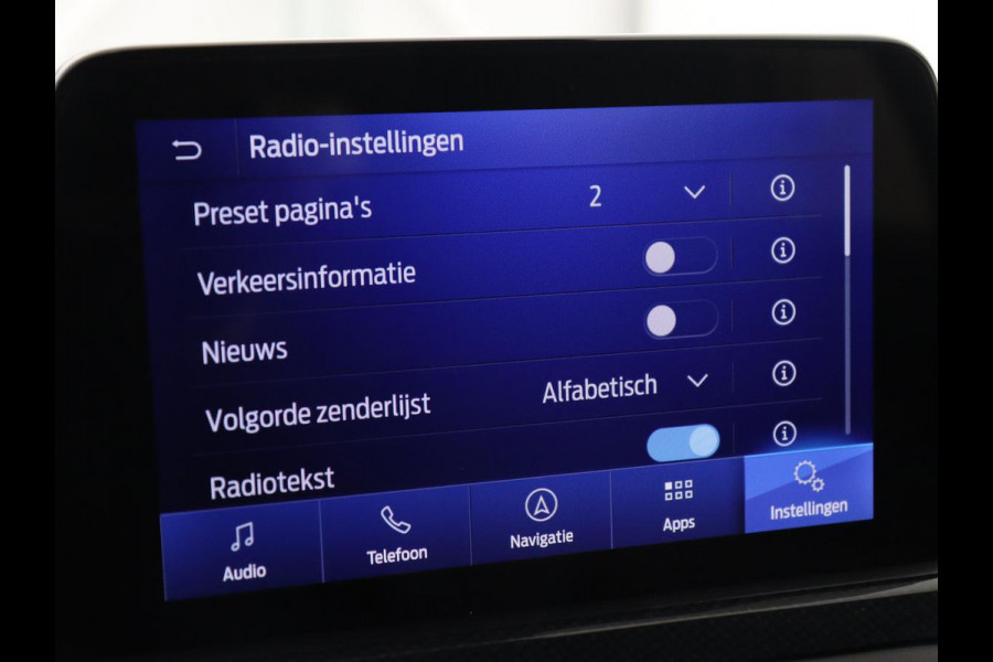 Ford Focus 1.0 EcoBoost Hybrid ST Line X | Stoel & stuurverwarming | Camera | Carplay | Digital Cockpit | Full LED | Keyless | Navigatie Ford Focus 1.0 EcoBoost Hybrid ST Line X | Stoel & stuurverwarming | Camera | Carplay | Digital Cockpit | Full LED | Keyless | Navigatie