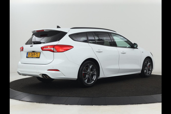 Ford Focus 1.0 EcoBoost Hybrid ST Line X | Stoel & stuurverwarming | Camera | Carplay | Digital Cockpit | Full LED | Keyless | Navigatie Ford Focus 1.0 EcoBoost Hybrid ST Line X | Stoel & stuurverwarming | Camera | Carplay | Digital Cockpit | Full LED | Keyless | Navigatie