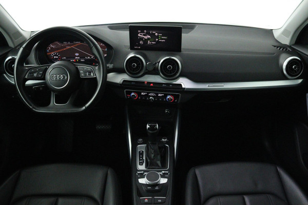 Audi Q2 35 TFSI S Edition (PANORAMADAK, DIGITALE COCKPIT, STOELVERWARMING, ACHTERUITRIJCAMERA, PARKEERSENSOREN, AUTOMAAT) Audi Q2 35 TFSI S Edition (PANORAMADAK, DIGITALE COCKPIT, STOELVERWARMING, ACHTERUITRIJCAMERA, PARKEERSENSOREN, AUTOMAAT)