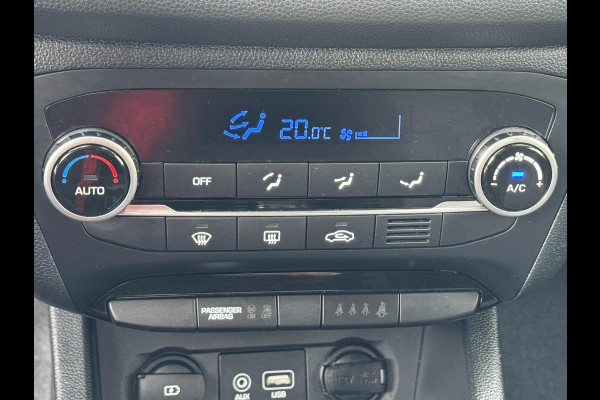 Hyundai i20 1.0 T-GDI Premium Dealer onderhouden Cruise control Climate control Parkeersensoren v/a Navigatie Apple / Android DAB