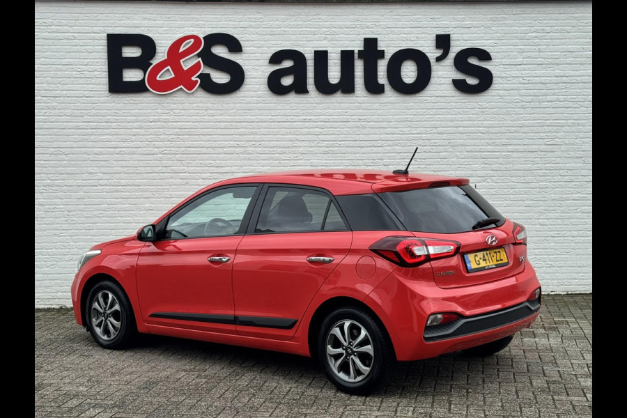 Hyundai i20 1.0 T-GDI Premium Dealer onderhouden Cruise control Climate control Parkeersensoren v/a Navigatie Apple / Android DAB