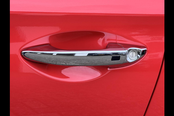 Hyundai i20 1.0 T-GDI Premium Dealer onderhouden Cruise control Climate control Parkeersensoren v/a Navigatie Apple / Android DAB