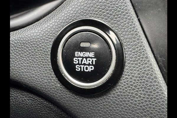 Hyundai i20 1.0 T-GDI Premium Dealer onderhouden Cruise control Climate control Parkeersensoren v/a Navigatie Apple / Android DAB