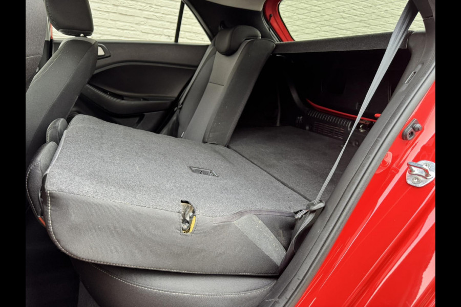Hyundai i20 1.0 T-GDI Premium Dealer onderhouden Cruise control Climate control Parkeersensoren v/a Navigatie Apple / Android DAB