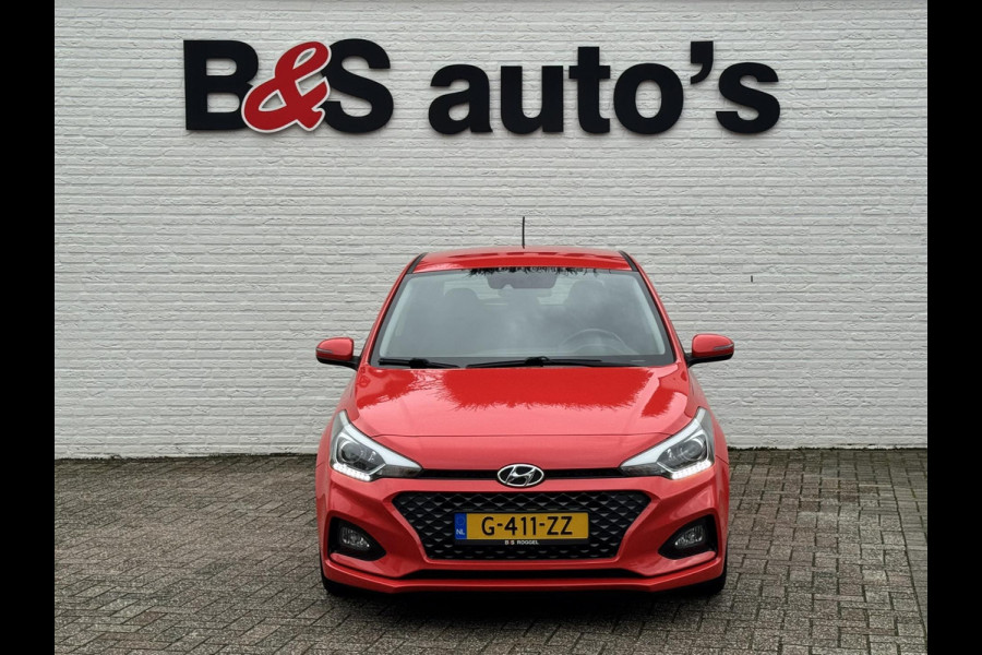 Hyundai i20 1.0 T-GDI Premium Dealer onderhouden Cruise control Climate control Parkeersensoren v/a Navigatie Apple / Android DAB