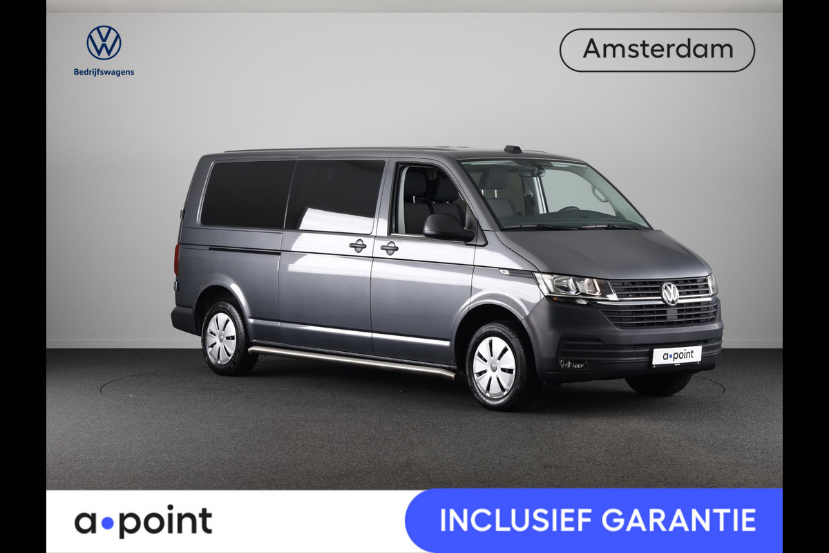 Volkswagen Transporter 2.0 TDI L2H1 28 Highline DC 110PK | Dubbele cabine | Trekhaak | Navigatie Volkswagen Transporter 2.0 TDI L2H1 28 Highline DC 110PK | Dubbele cabine | Trekhaak | Navigatie