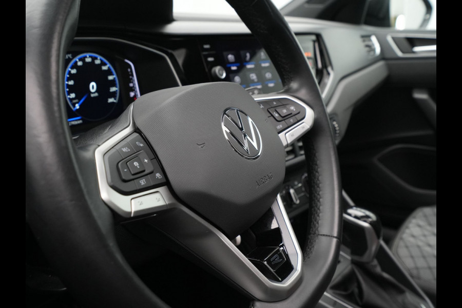 Volkswagen Taigo 1.0 TSI 110pk DSG R-Line Panorama Navi via App Pdc Acc Lane Assist Volkswagen Taigo 1.0 TSI 110pk DSG R-Line Panorama Navi via App Pdc Acc Lane Assist