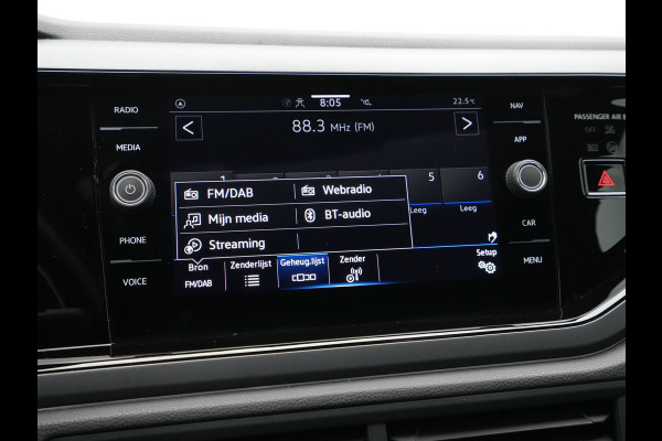 Volkswagen Taigo 1.0 TSI 110pk DSG R-Line Panorama Navi via App Pdc Acc Lane Assist Volkswagen Taigo 1.0 TSI 110pk DSG R-Line Panorama Navi via App Pdc Acc Lane Assist