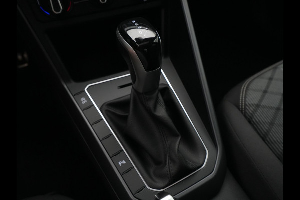 Volkswagen Taigo 1.0 TSI 110pk DSG R-Line Panorama Navi via App Pdc Acc Lane Assist Volkswagen Taigo 1.0 TSI 110pk DSG R-Line Panorama Navi via App Pdc Acc Lane Assist