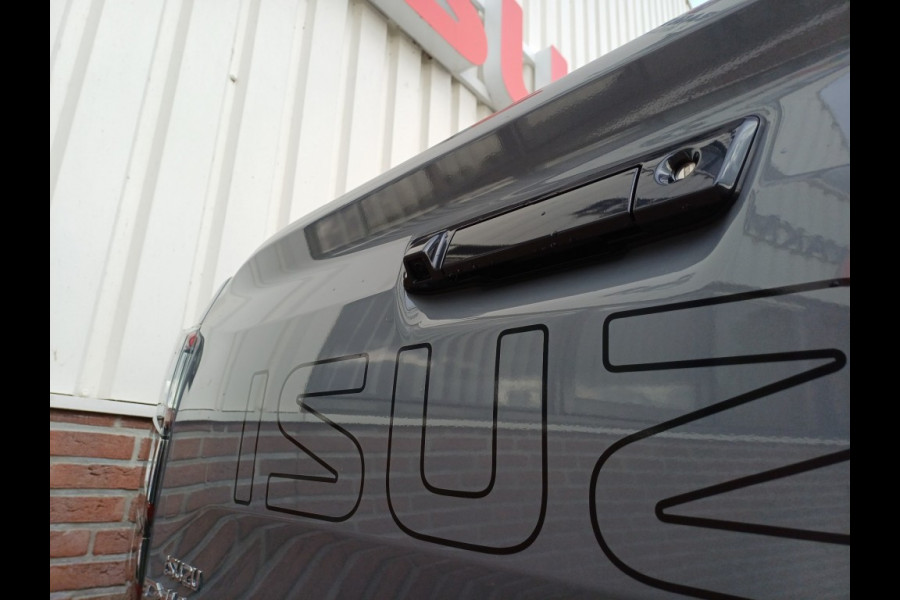 Isuzu D-max EV V-Cross Dubbele Cabine 3500 Kg trekvermogen Isuzu D-max EV V-Cross Dubbele Cabine 3500 Kg trekvermogen