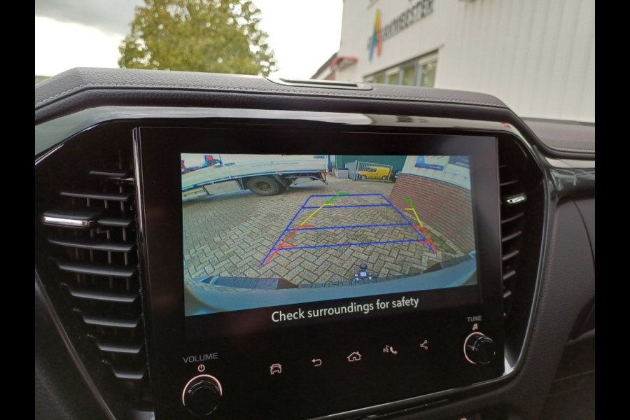 Isuzu D-max EV V-Cross Dubbele Cabine 3500 Kg trekvermogen Isuzu D-max EV V-Cross Dubbele Cabine 3500 Kg trekvermogen