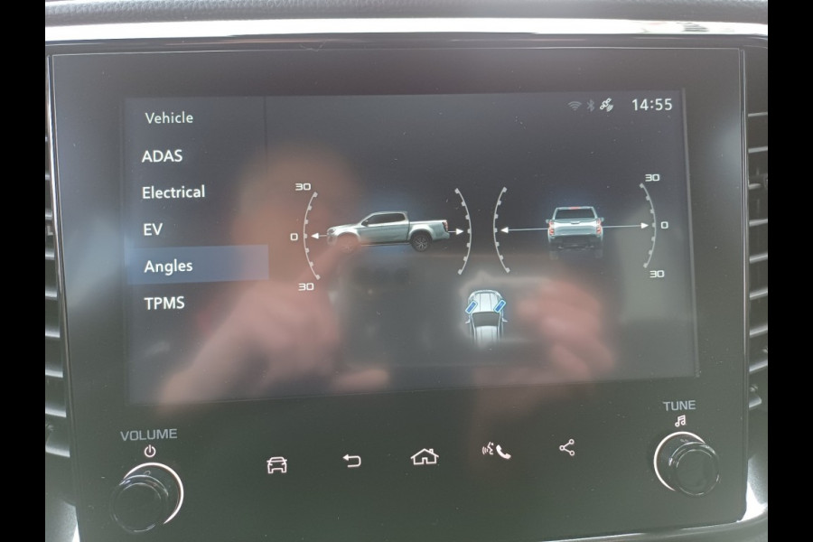 Isuzu D-max EV V-Cross Dubbele Cabine 3500 Kg trekvermogen Isuzu D-max EV V-Cross Dubbele Cabine 3500 Kg trekvermogen