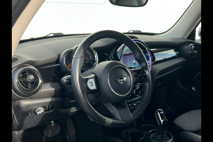 MINI Mini 1.5 Cooper Camden Edition NL AUTO | CARPLAY | DEALER ONDERH | UNION JACK