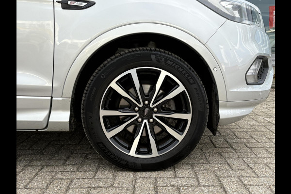 Ford Kuga 1.5 EcoBoost ST Line 150pk | Trekhaak | 2.000kg Trekgewicht | Winterpack Ford Kuga 1.5 EcoBoost ST Line 150pk | Trekhaak | 2.000kg Trekgewicht | Winterpack