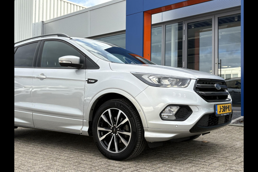 Ford Kuga 1.5 EcoBoost ST Line 150pk | Trekhaak | 2.000kg Trekgewicht | Winterpack Ford Kuga 1.5 EcoBoost ST Line 150pk | Trekhaak | 2.000kg Trekgewicht | Winterpack