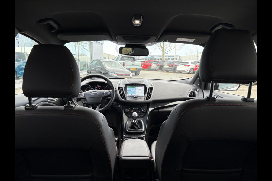 Ford Kuga 1.5 EcoBoost ST Line 150pk | Trekhaak | 2.000kg Trekgewicht | Winterpack Ford Kuga 1.5 EcoBoost ST Line 150pk | Trekhaak | 2.000kg Trekgewicht | Winterpack