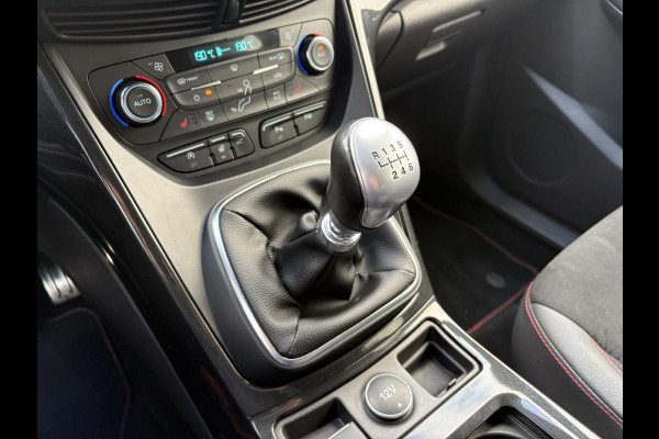 Ford Kuga 1.5 EcoBoost ST Line 150pk | Trekhaak | 2.000kg Trekgewicht | Winterpack Ford Kuga 1.5 EcoBoost ST Line 150pk | Trekhaak | 2.000kg Trekgewicht | Winterpack