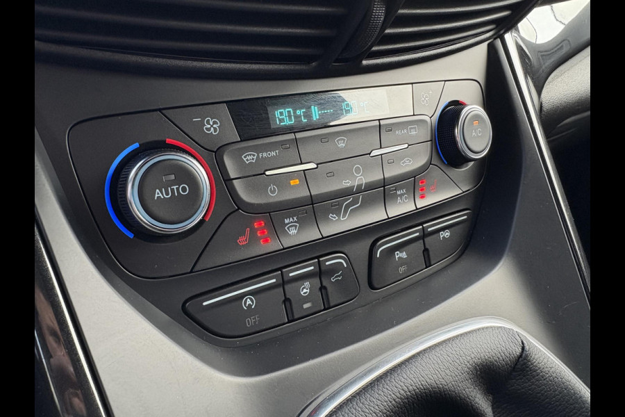 Ford Kuga 1.5 EcoBoost ST Line 150pk | Trekhaak | 2.000kg Trekgewicht | Winterpack Ford Kuga 1.5 EcoBoost ST Line 150pk | Trekhaak | 2.000kg Trekgewicht | Winterpack