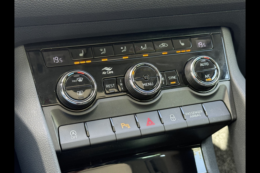 Škoda Kodiaq BWJ 2020 | 1.5TSI 150PK Bus Ed | PANO | SPORTSTOELEN | LEDER/STOF | CLIMA | CARPLAY | CAMERA A | NAVI Škoda Kodiaq BWJ 2020 | 1.5TSI 150PK Bus Ed | PANO | SPORTSTOELEN | LEDER/STOF | CLIMA | CARPLAY | CAMERA A | NAVI
