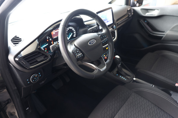 Ford Fiesta 1.0 EcoBoost Hybrid Titanium AUT CARPLAY DAB STUURVW '22 Ford Fiesta 1.0 EcoBoost Hybrid Titanium AUT CARPLAY DAB STUURVW '22