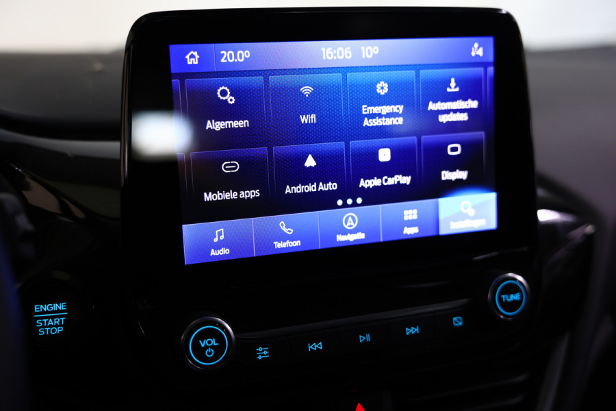 Ford Fiesta 1.0 EcoBoost Hybrid Titanium AUT CARPLAY DAB STUURVW '22 Ford Fiesta 1.0 EcoBoost Hybrid Titanium AUT CARPLAY DAB STUURVW '22