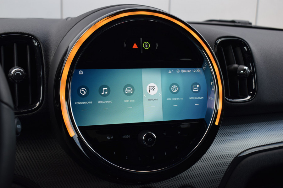 MINI Countryman 2.0 Cooper S ALL4 MINI Yours | Apple CarPlay | HUD | Stoelverw. | Leer MINI Countryman 2.0 Cooper S ALL4 MINI Yours | Apple CarPlay | HUD | Stoelverw. | Leer