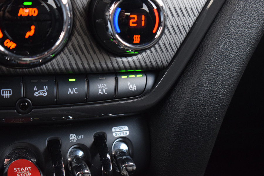 MINI Countryman 2.0 Cooper S ALL4 MINI Yours | Apple CarPlay | HUD | Stoelverw. | Leer MINI Countryman 2.0 Cooper S ALL4 MINI Yours | Apple CarPlay | HUD | Stoelverw. | Leer