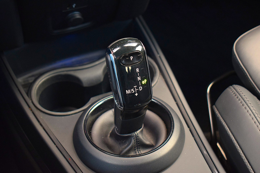 MINI Countryman 2.0 Cooper S ALL4 MINI Yours | Apple CarPlay | HUD | Stoelverw. | Leer MINI Countryman 2.0 Cooper S ALL4 MINI Yours | Apple CarPlay | HUD | Stoelverw. | Leer