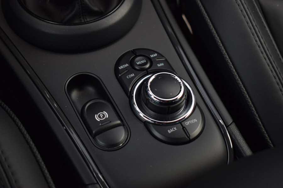 MINI Countryman 2.0 Cooper S ALL4 MINI Yours | Apple CarPlay | HUD | Stoelverw. | Leer MINI Countryman 2.0 Cooper S ALL4 MINI Yours | Apple CarPlay | HUD | Stoelverw. | Leer