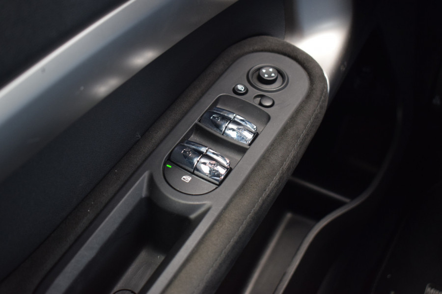 MINI Countryman 2.0 Cooper S ALL4 MINI Yours | Apple CarPlay | HUD | Stoelverw. | Leer MINI Countryman 2.0 Cooper S ALL4 MINI Yours | Apple CarPlay | HUD | Stoelverw. | Leer