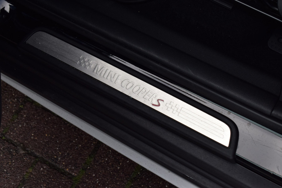 MINI Countryman 2.0 Cooper S ALL4 MINI Yours | Apple CarPlay | HUD | Stoelverw. | Leer MINI Countryman 2.0 Cooper S ALL4 MINI Yours | Apple CarPlay | HUD | Stoelverw. | Leer