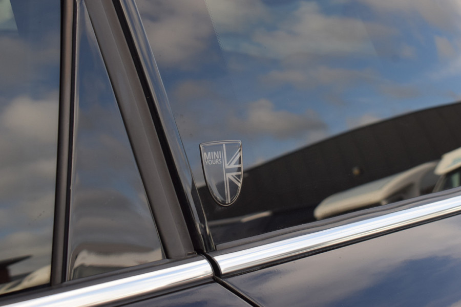 MINI Countryman 2.0 Cooper S ALL4 MINI Yours | Apple CarPlay | HUD | Stoelverw. | Leer MINI Countryman 2.0 Cooper S ALL4 MINI Yours | Apple CarPlay | HUD | Stoelverw. | Leer