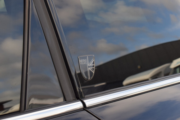 MINI Countryman 2.0 Cooper S ALL4 MINI Yours | Apple CarPlay | HUD | Stoelverw. | Leer MINI Countryman 2.0 Cooper S ALL4 MINI Yours | Apple CarPlay | HUD | Stoelverw. | Leer