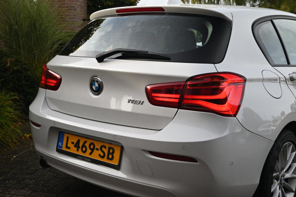 BMW 1-serie 118i Edition Shadow 136 PK Keyless Leder Stoelverwarming 17''