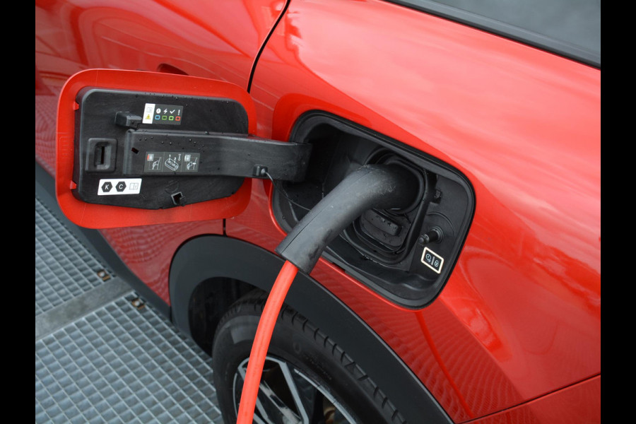 Citroën Ë-C4 Feel Pack 50 kWh 136pk | Navigatie | Achteruitrij camera | Citroën Ë-C4 Feel Pack 50 kWh 136pk | Navigatie | Achteruitrij camera |